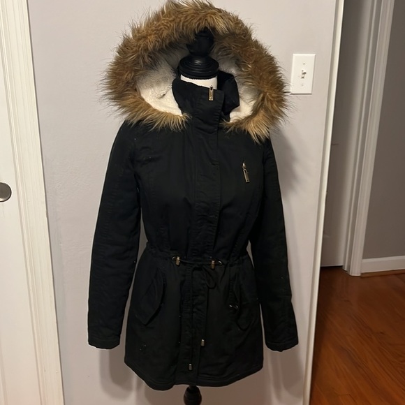 Like New Joujou Premium Outwear - Picture 1 of 16